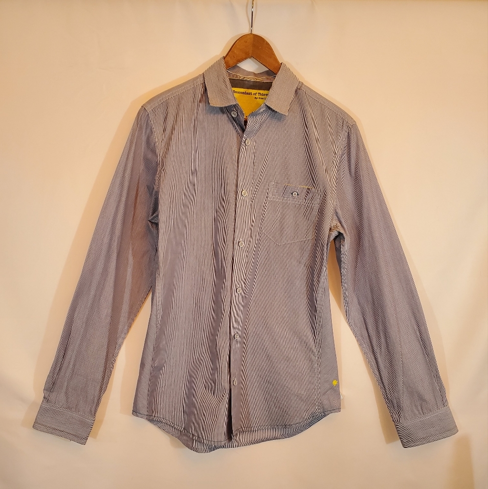 Mens Med Descendents of Thieves  Long Sleeved ButtonDown Casual Shirt Blue/White